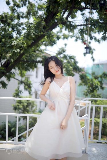 小男孩童子鸡