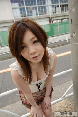 月月和健健三人生活